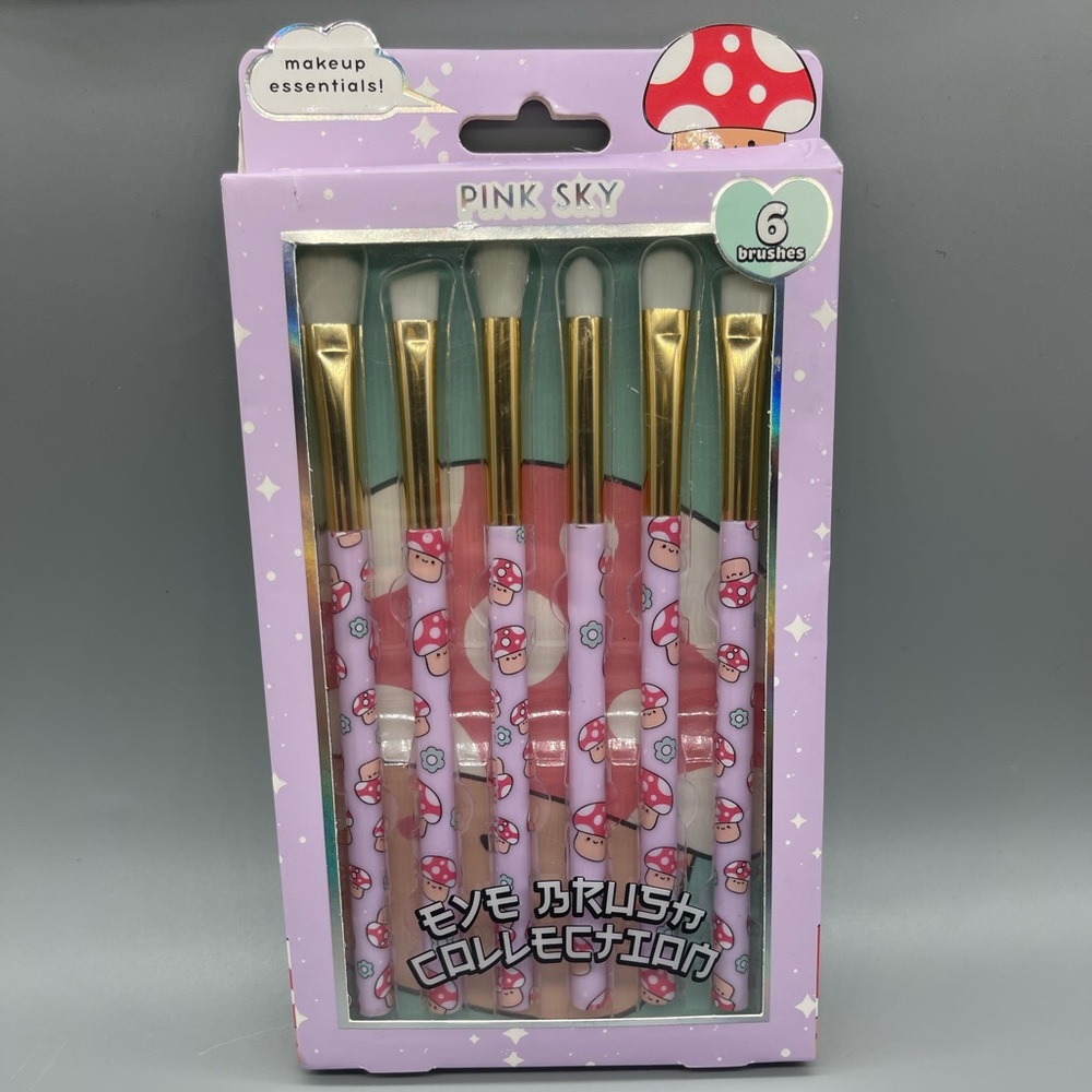 🍄HOST PICK🍄Mushroom Pink Sky Eye Brush Set, NWT